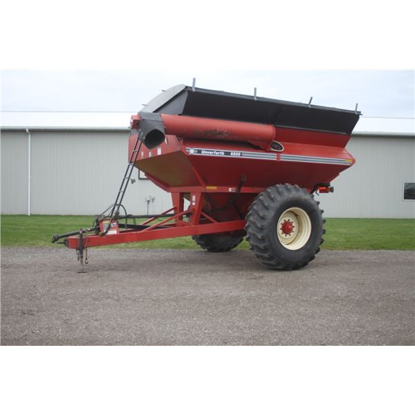 Unverferth 6500 grain cart, 24.5-32 tires, tarp