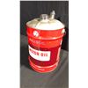 Image 2 : BULLDOG MOTOR OIL 5 IMP GAL EMPTY CAN H18"