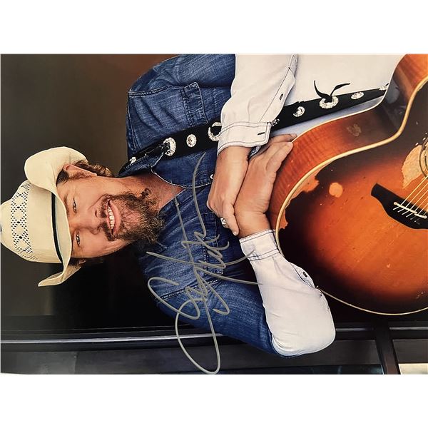 Toby Keith signed photo