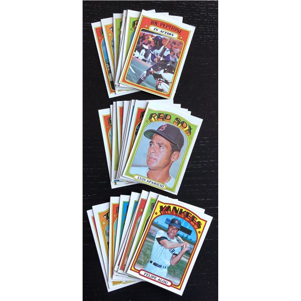 1972 TOPPS MLB COLLECTION - 25 CARDS