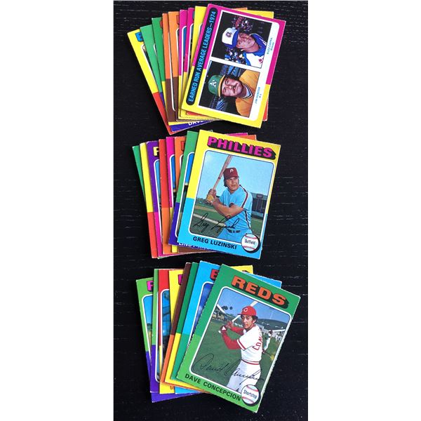 1975 O-PEE-CHEE MLB COLLECTION - 25 CARDS