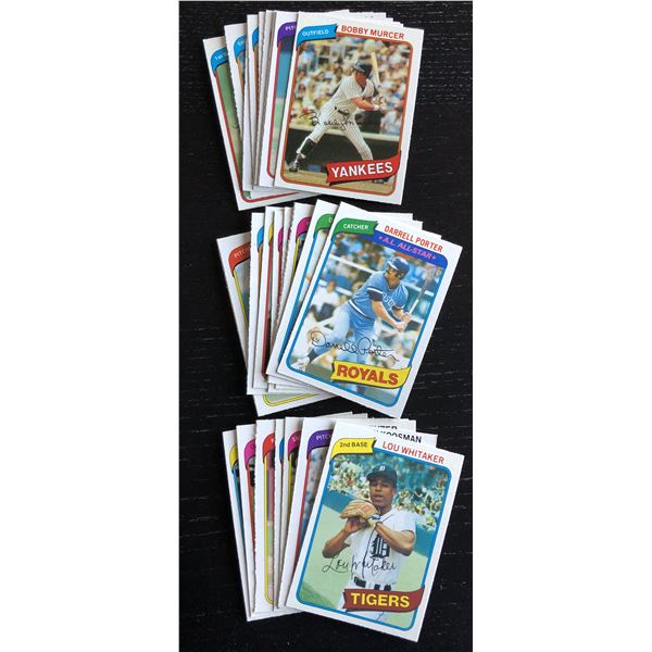 1980 O-PEE-CHEE MLB COLLECTION - 25 CARDS