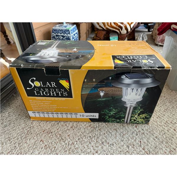 New solar garden lights