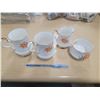 Image 4 : Saskatchewan Prairie Lily "Royal Windsor K's" China, 2 Mugs, Cream and Sugar