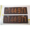 Image 1 : Pair of 1921 Ontario license plates - 144-971
