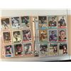 Image 1 : Binder of Hockey Cards (90)