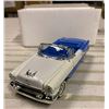 Image 1 : 1955 Oldsmobile Super 88 Blue & White Convertible Car 1/32 Scale