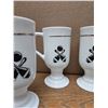 Image 2 : Vintage Set of 4 Bowling Mugs