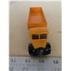 Image 3 : Dinkey toys bedford articulated lorry with windows