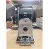 Image 1 : vintage Polaroid camera