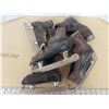 Image 1 : 3 pairs of little beaver ice skates