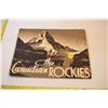 Image 1 : Canadian Rockies oversized postcard book