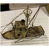 Image 2 : Metal Display Boat