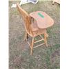 Image 3 : Oak highchair