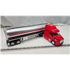 Image 4 : Peterbilt tanker, semi truck and trailer - 20.5" red cab