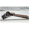 Image 5 : Kenworth "Flatbed" semi truck and trailer - 17.5" black cab