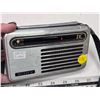 Image 2 : 2 Transistor radios - Sony/works & Stereo model