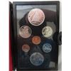 Image 2 : 1976 Double Dollar Specimen Set. The Silver Dollar commemorates the 100th Anniversary of the Library