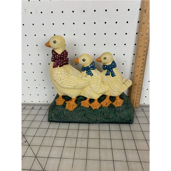 VINTAGE GEESE CAST IRON DOOR STOP