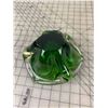 Image 3 : VINTAGE HEAVY ART GLASS ASHTRAY