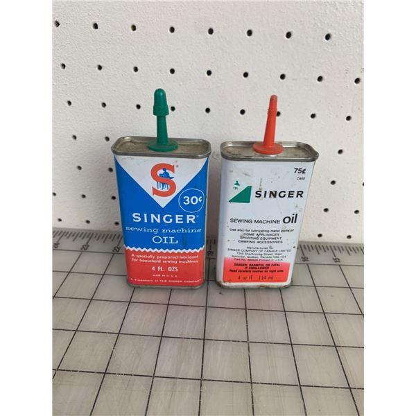 VINTAGE SINGER SEWING MACHINE HANDY OIL CANS