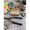Image 2 : MISC LOT BRASS STEERING WHEEL KNOBS ETC