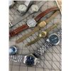 Image 2 : LOT OF VINTAGE WRIST WATCHES AND BANDS