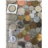 Image 2 : LOT OF VARIOUS COINS