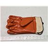 Image 3 : Waterproof lined pvc gloves - new