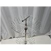 Image 2 : Chrome display swivel rack - 34"H