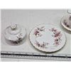 Image 3 : Royal Albert "Lavender Rose" China dish wares
