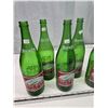 Image 2 : 7 - 30oz Niagara Dry ginger ale bottles - red graphics