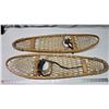 Image 1 : Vintage snow shoes - 35.5" long