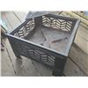 Image 4 : Outdoor fire pit, w/ cover - 26"x26"x24"H