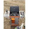 Image 5 : Children's outdoor playsets - BBQ, Kitchenette, 2 bags of toy food & Slip n Slide