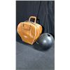 Image 1 : BRUNSWICK 10PIN BOWLING BALL WITH AMF CASE