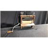 Image 3 : ANCHOR BRAND VINTAGE CLOTHES WRINGER