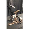 Image 1 : ASSORTED COBBLERS LAST SETS
