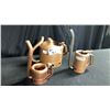 Image 1 : 3 ASSORTED VINTAGE OIL SPOUTS