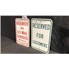 Image 2 : 2 METAL 18" X 12" PARKING SIGNS
