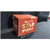 Image 1 : STAR WEEKLY 16" X 12" X 16" BOX STAND
