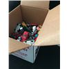 Image 2 : LOT OF 100 HOT WHEELS