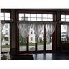 Image 2 : LOT DE 6 RIDEAUX ET POTEAUX GRANDEUR ASST