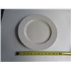 Image 1 : LOT DE 30 ASSIETTES ROND 9.5”