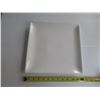Image 1 : LOT DE 10 ASSIETTES CARRE 12”