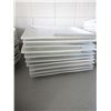 Image 2 : LOT DE 10 ASSIETTES CARRE 12”