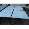 Image 2 : TABLES DE TERRASSE 2X2