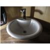 Image 1 : LAVABO