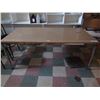 Image 1 : TABLE EN BOIS 60”