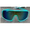 Image 2 : Truly Hard Seltzer Sunglasses (12ct)